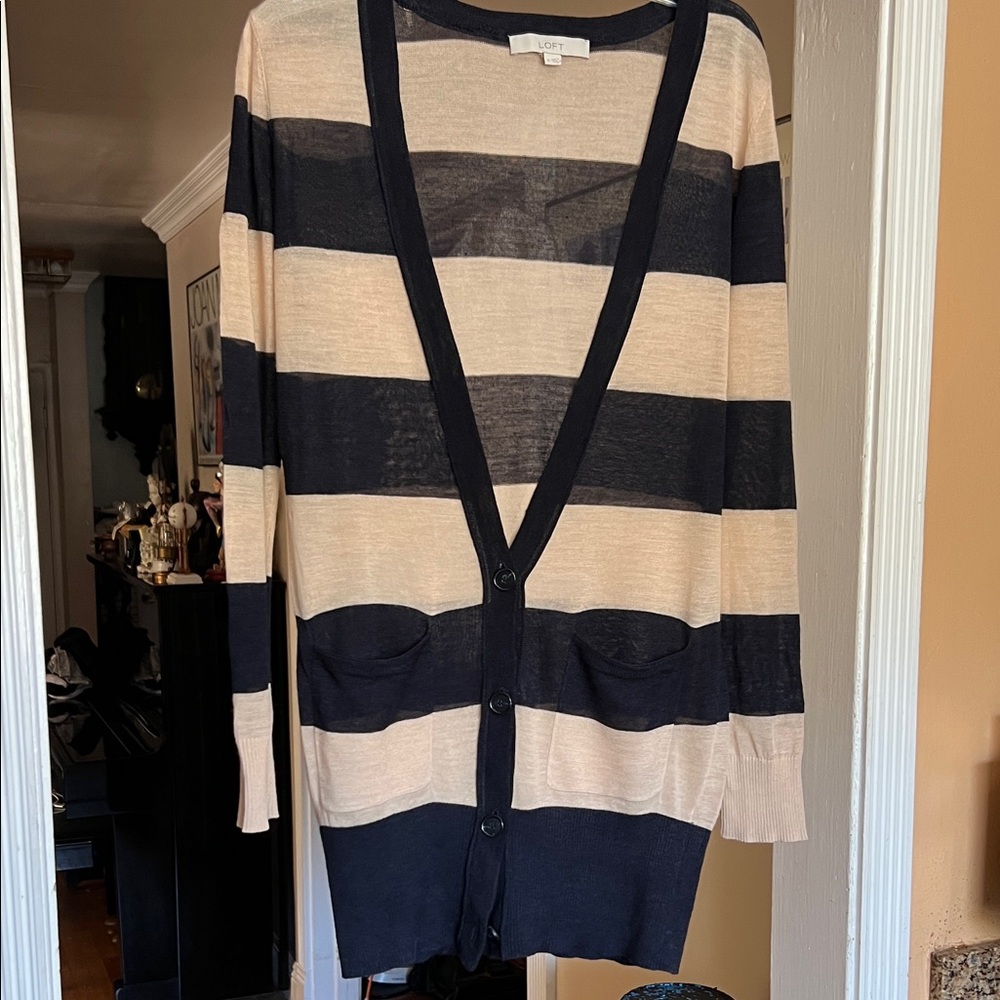 LOFT Women's Black and Tan Striped Cardigan in great condition.